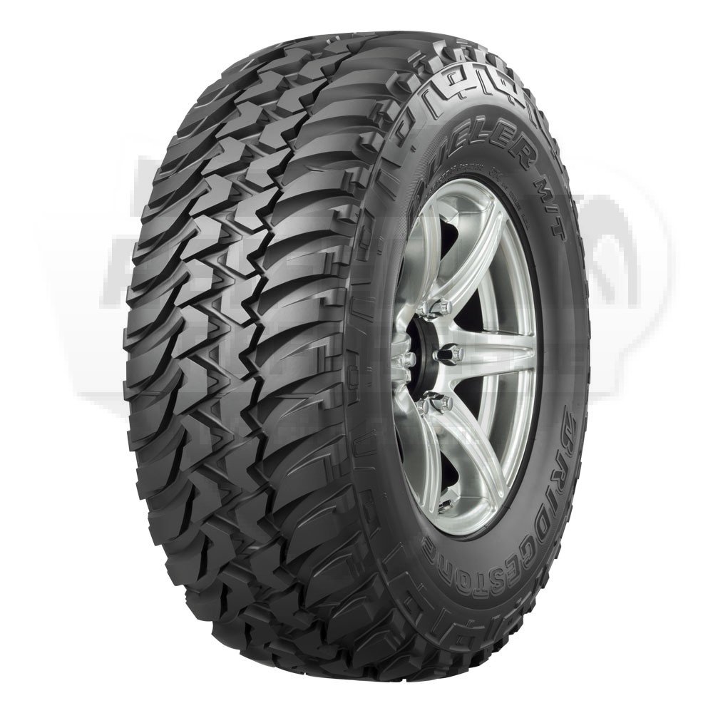 Bridgestone Dueler M/T 674 245/70 R17