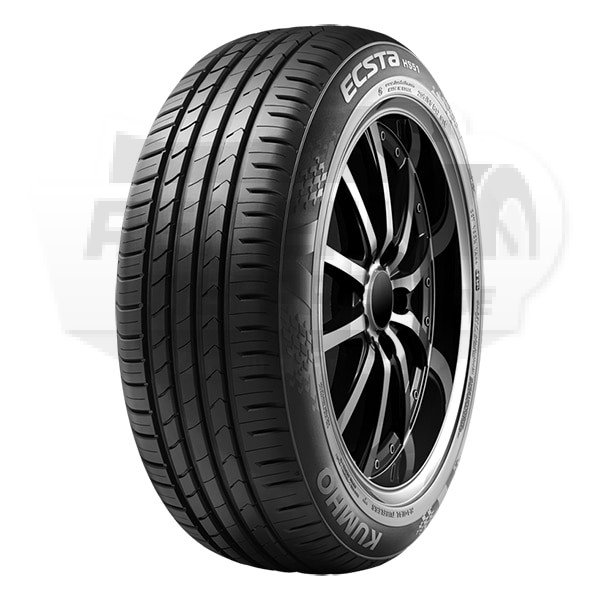 Kumho Ecsta HS51
